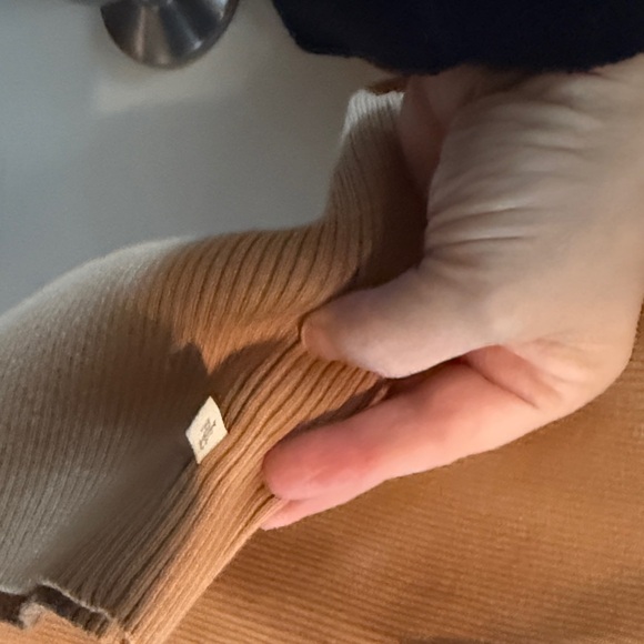 Ralph Lauren Camel Ribbed Sweater - Picture 3 of 6